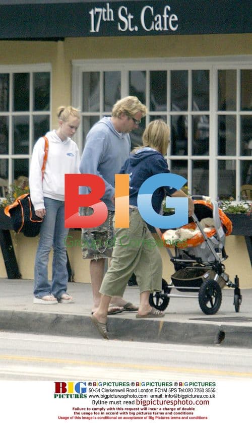 Helen Hunt with Boyfriend and Baby