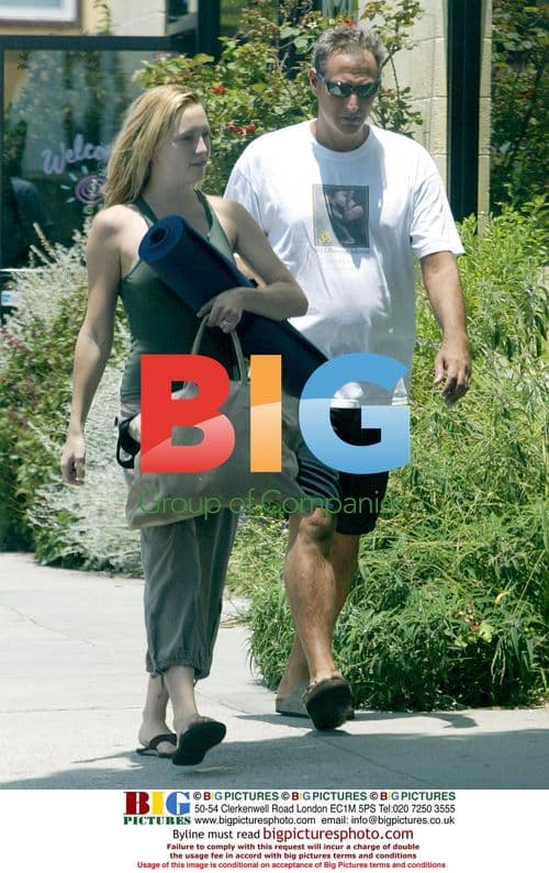 Kate Hudson goes to Yoga in Santa Monica