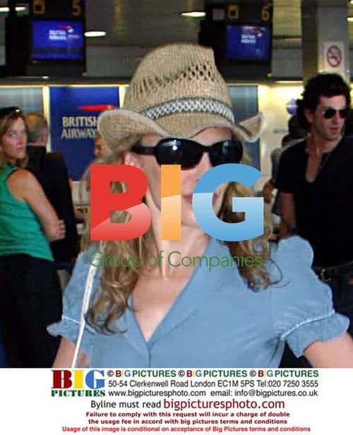 Kylie Minogue Leaves Spain