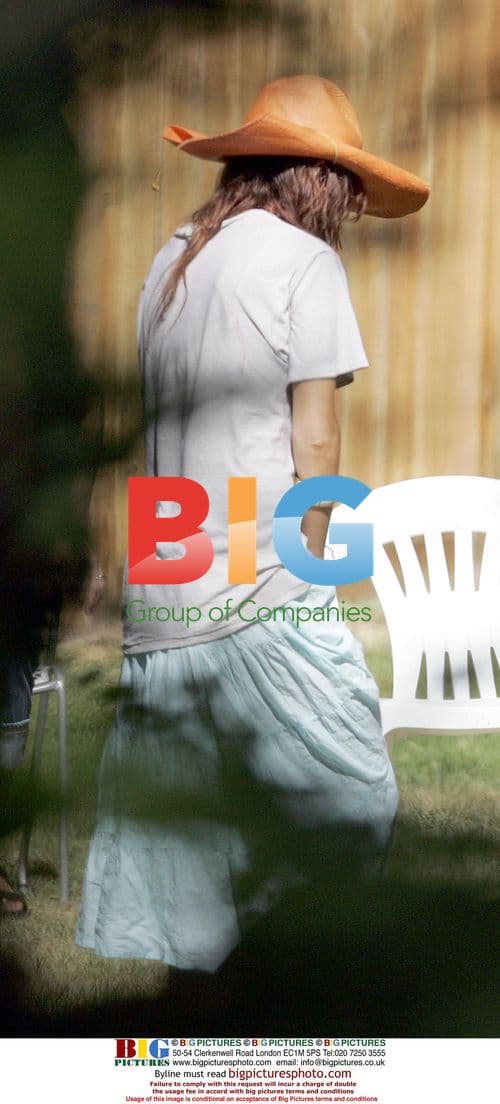 Mary-Kate Olsen Seeking Help for Cocaine Addiction