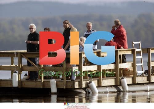 Sven-Goran Eriksson's raft picnic