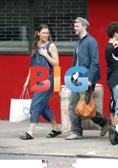 Fran Healey and Wife Shopping in New York