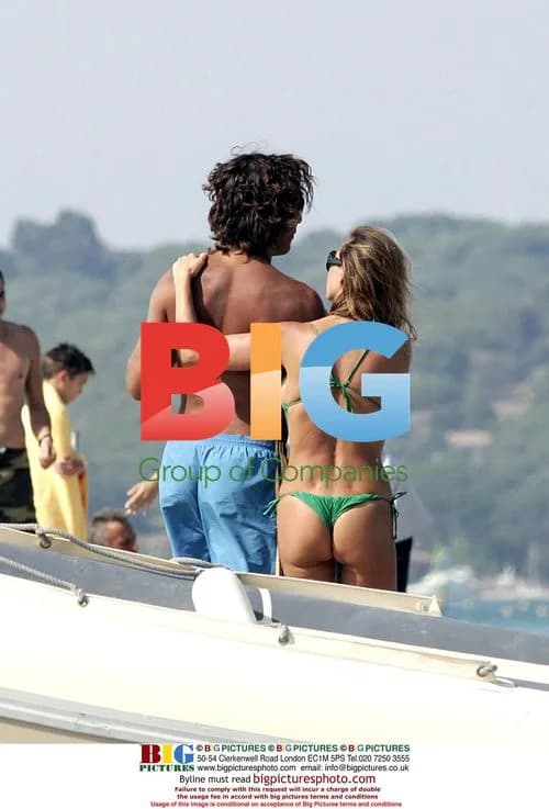 Agathe De La Fontaine seen with mystery man in Saint Tropez
