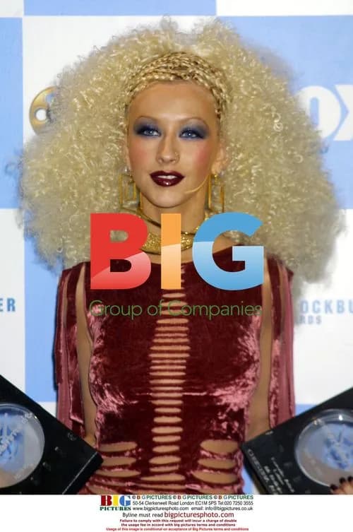 Christina Aguilera at 2001 Blockbuster Entertainment Awards