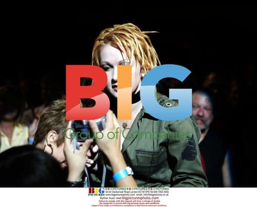 Cyndi Lauper Performing Live