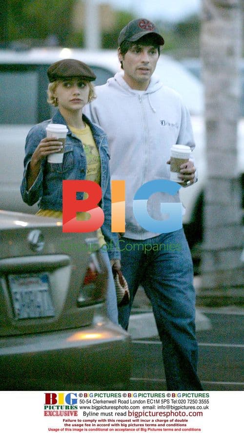 Britney Murphy with Fianc?? Jeff Kwatinetz in Malibu