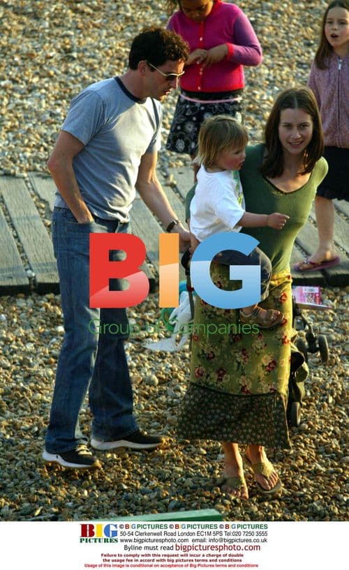 Steve Coogan with ex-girlfriend and daughter