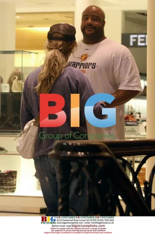 Britney Spears Shopping in Dublin