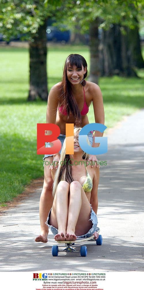 Glamour Models Melissa and Jo Sunbathing
