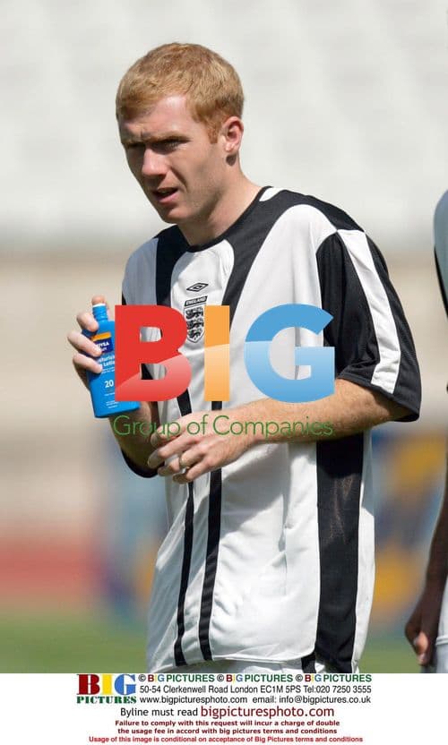 Paul Scholes at England Euro 2004 Practice