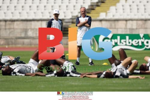 Eriksson and Grip at England's Euro 2004 Practice