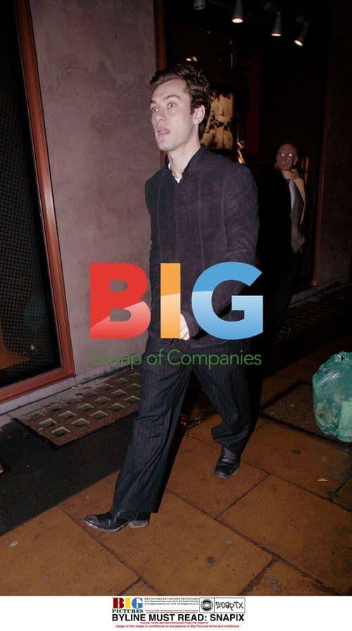 Jude Law Late Night Suit Shopping