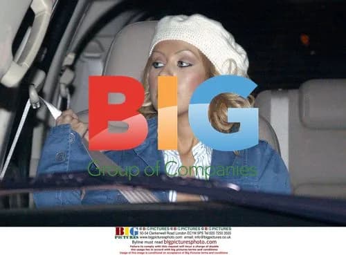 Christina Aguilera Leaves Ivy in West Hollywood