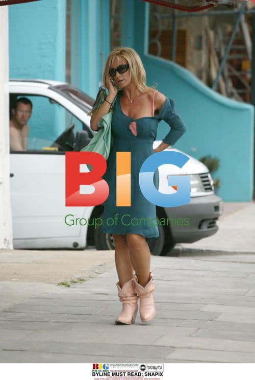 Meg Matthews Out Shopping in London