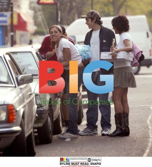 Miquita Oliver and Friends Grab Food in London