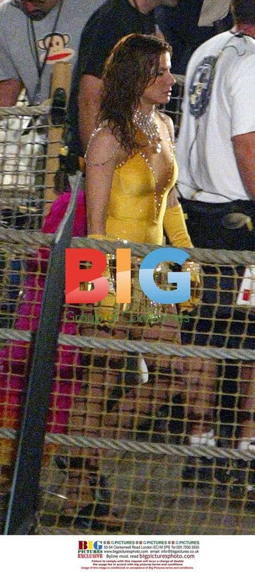 Sandra Bullock in 'Miss Congeniality 2' on set