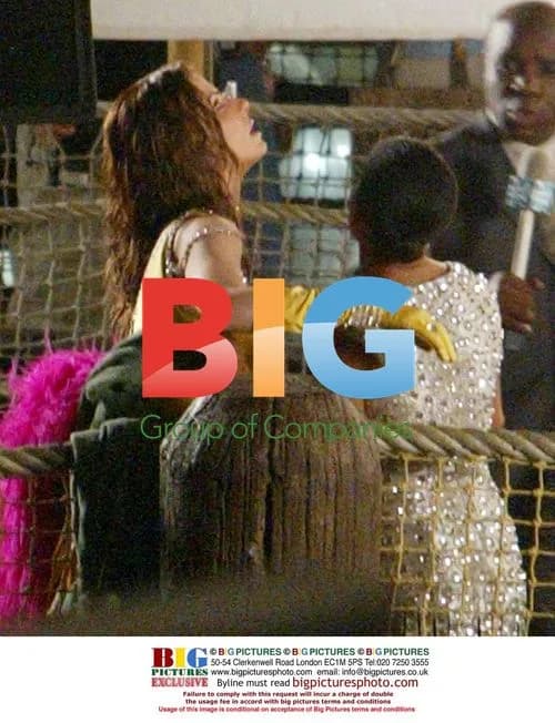 Sandra Bullock on set of Miss Congeniality 2