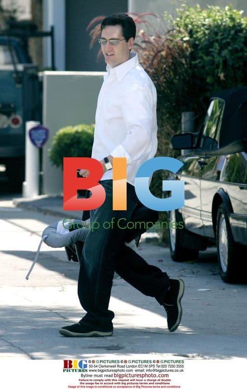 Debra Messing, Daniel Zelman, and newborn son out in Venice