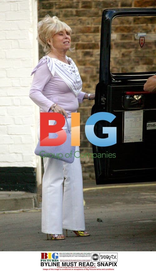 Barbara Windsor Catching Taxi