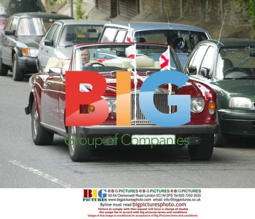 Steve McFadden Supports England in Rolls Royce