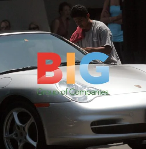 Jack Black Gets Car Washed in Hollywood