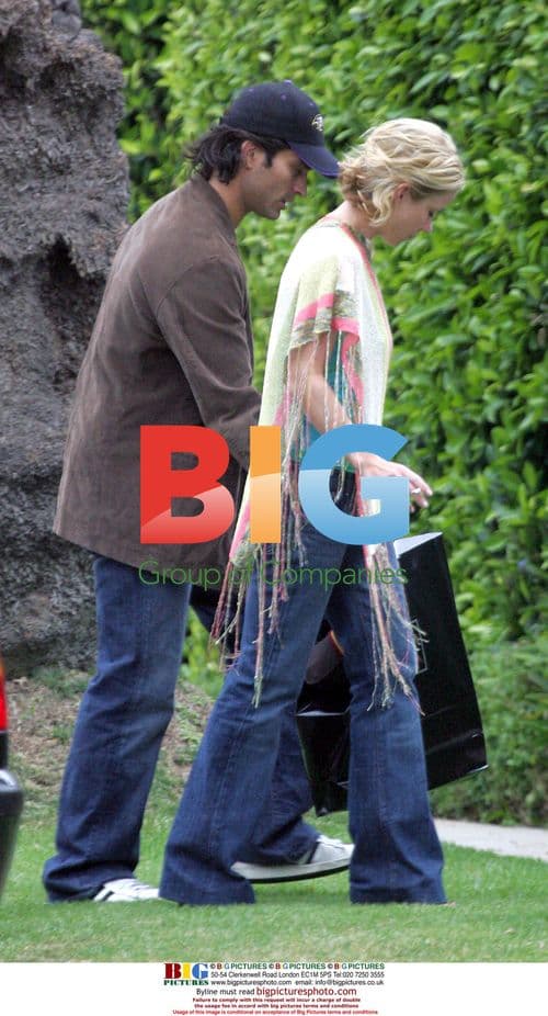 Gwynneth Paltrow brings home baby Apple