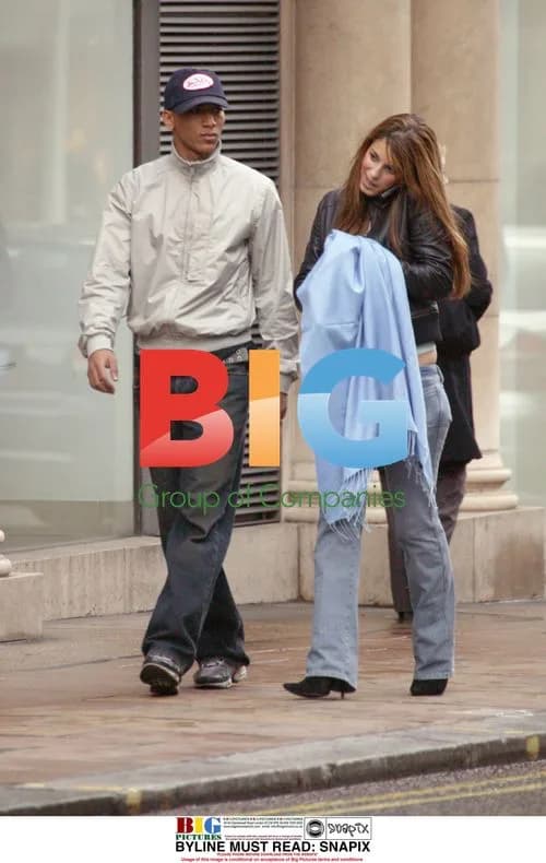 Tania Do Nascimento and Boyfriend in London
