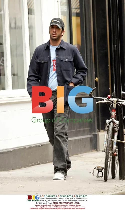 David Schwimmer Seen Alone in London