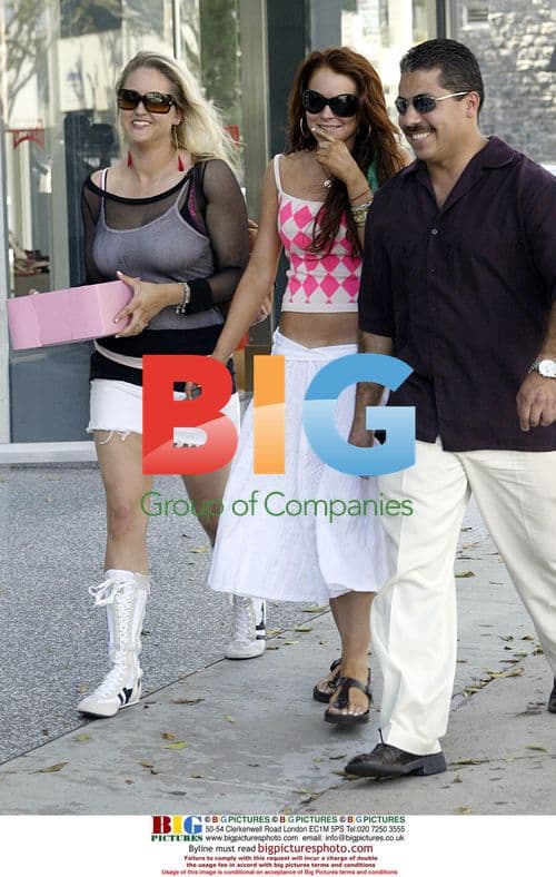 Lindsay Lohan Smiles During Outing