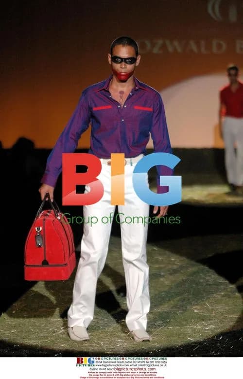 Ozwald Boateng 2005 Men's Fashion Show