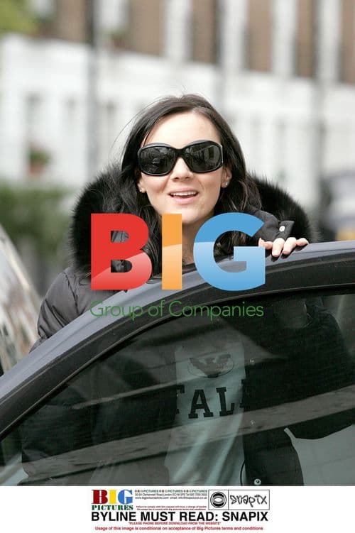 Martine McCutcheon out with friends in London