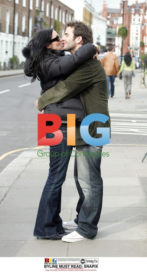 Martine McCutcheon Out with Boyfriend