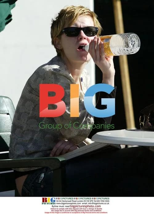 Kirsten Dunst at the Car Wash