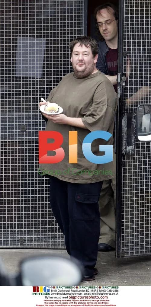 Johnny Vegas on Set