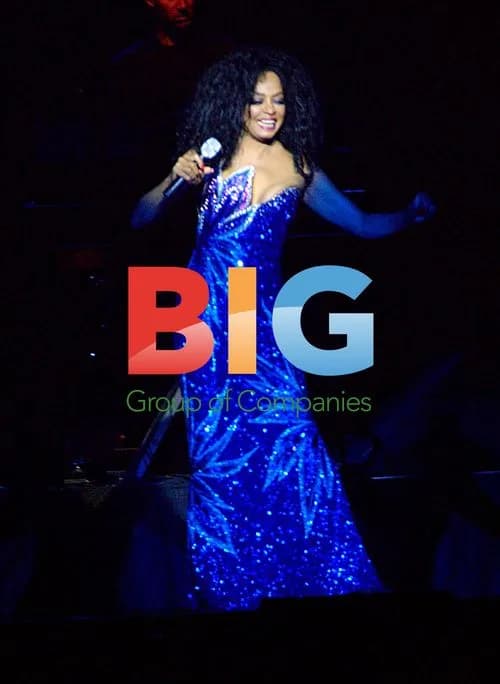 Diana Ross Performs