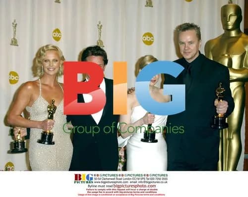 Charlize Theron, Sean Penn, Rene Zellwegger and Tim Robbins at Oscars