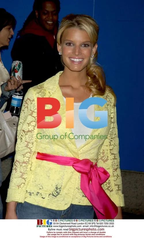 Jessica Simpson Arrives for TRL Appearance