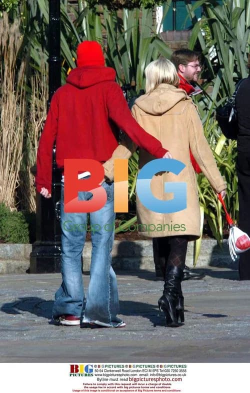 Sarah Harding and Mikey Green Stroll in London