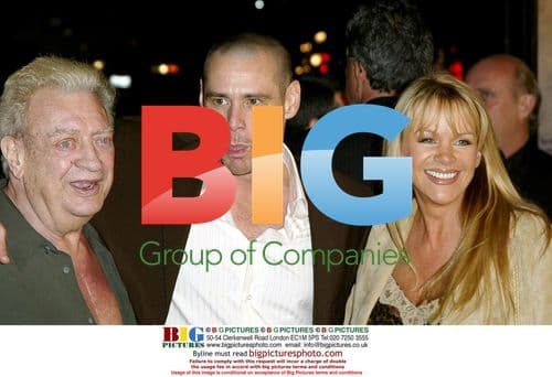 Rodney Dangerfield & Jim Carrey at 'Eternal Sunshine' Premiere