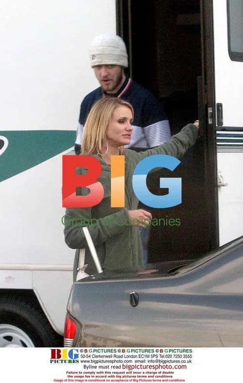 Justin Timberlake Visits Cameron Diaz on Movie Set