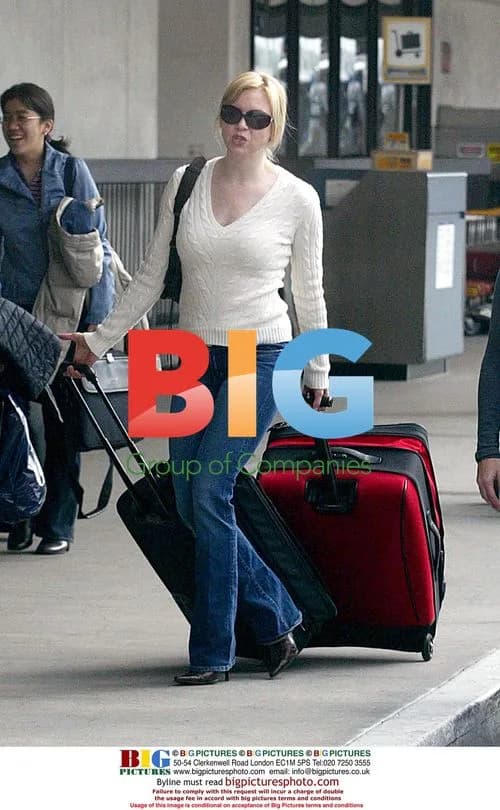 Renee Zellweger at LAX