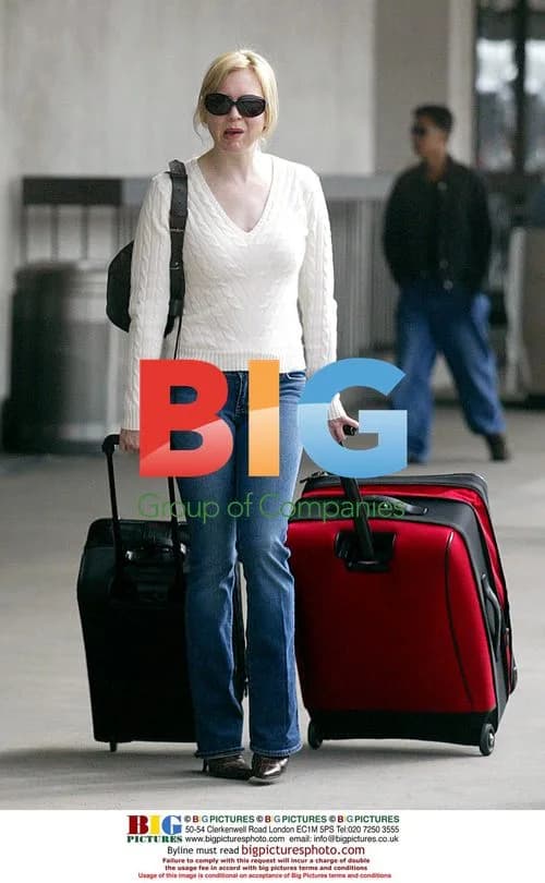 Renee Zellweger at LAX Airport