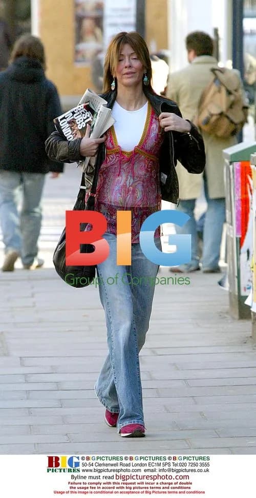 Sara McDonald, Noel Gallagher's Girlfriend, Out in Notting Hill