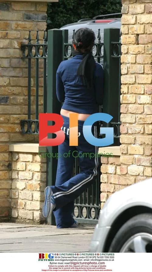 Sadie Frost Returns Home from Waitrose