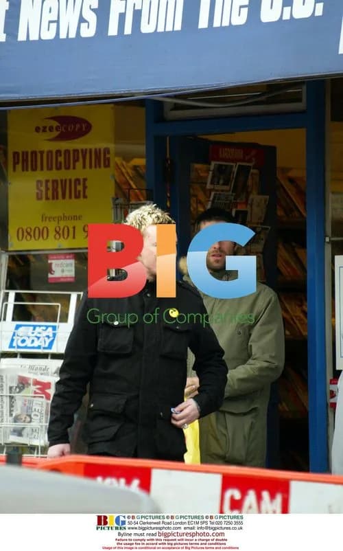 Liam Howlett and Liam Gallagher Buying Champagne