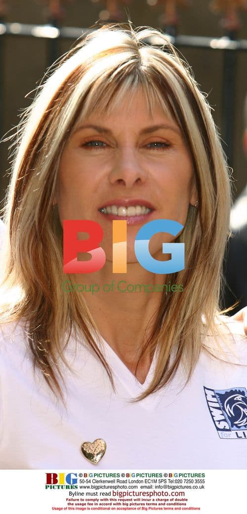 Sharron Davies and Frank Bruno Launch Swim a Mile 2004