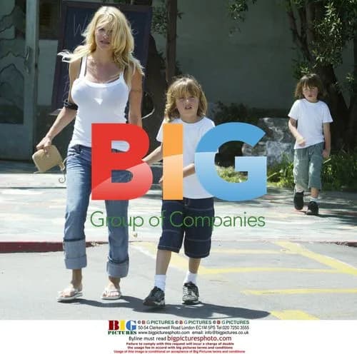 Pamela Anderson with Kids in Malibu