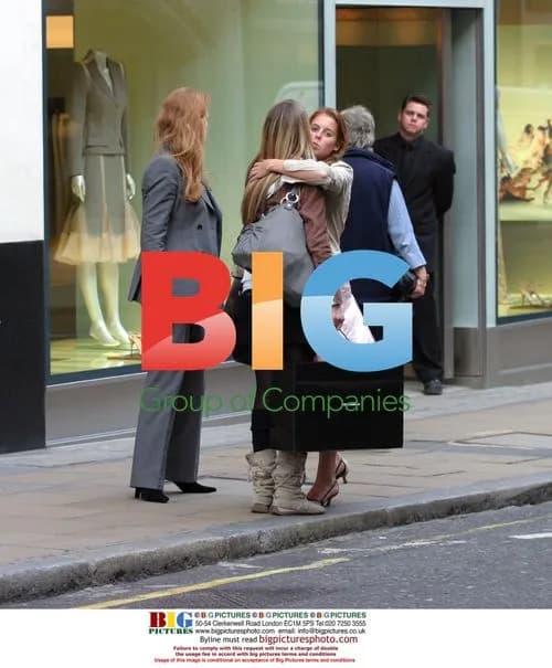 Sarah Ferguson and Princess Beatrice shopping