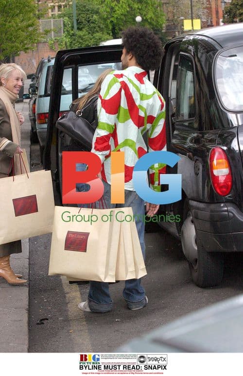 Pregnant Singer Louise Redknapp Shopping