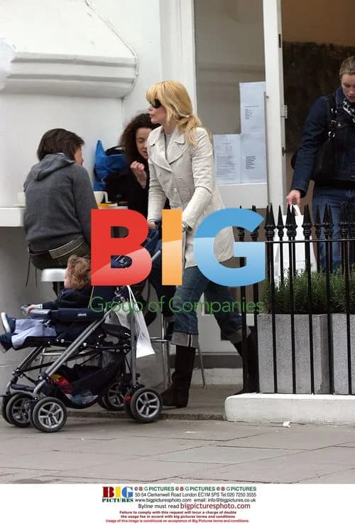 Claudia Schiffer Out with Baby and Sister
